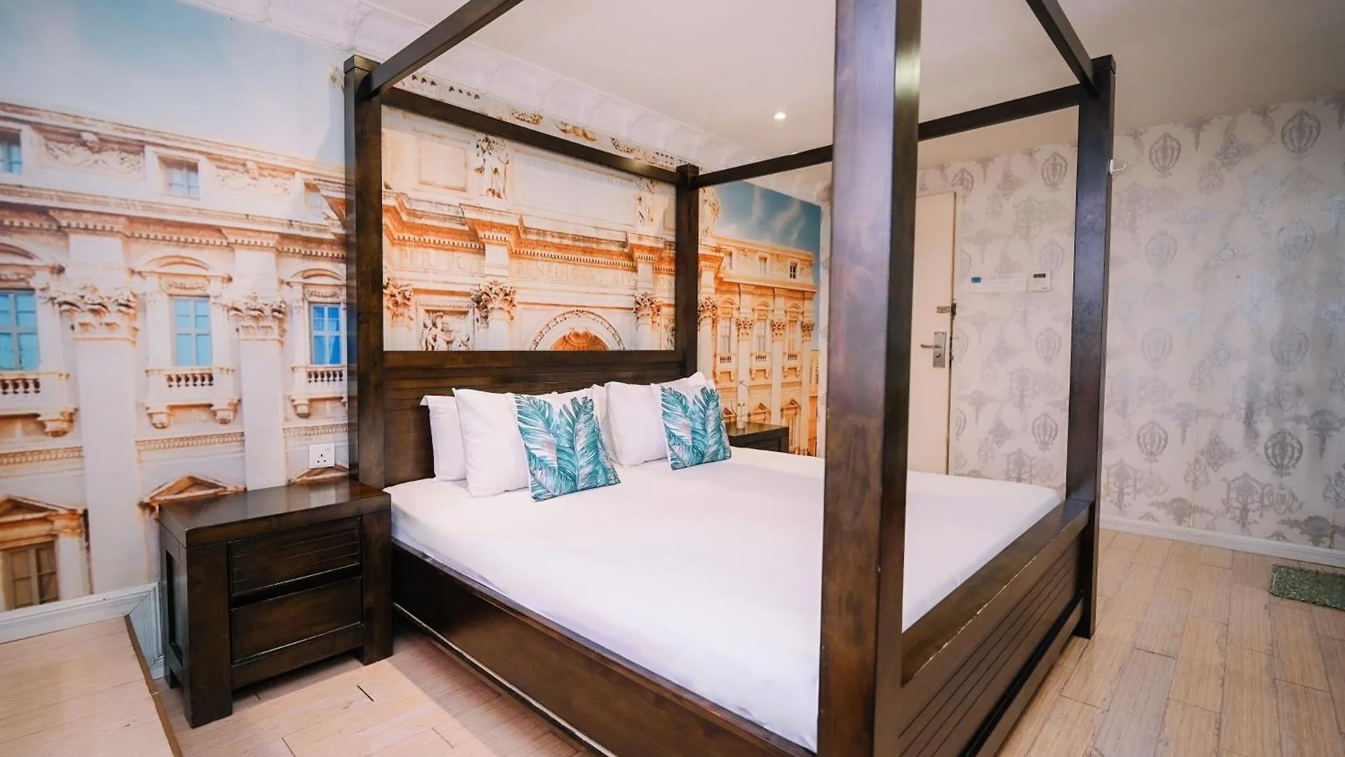 Hotel Swing & Pillows - Usj Taipan Subang Jaya