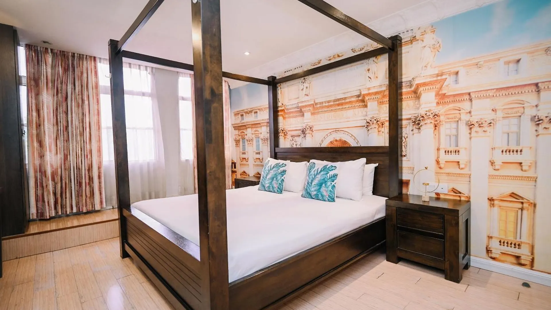 Swing & Pillows - Usj Taipan Subang Jaya Hotel